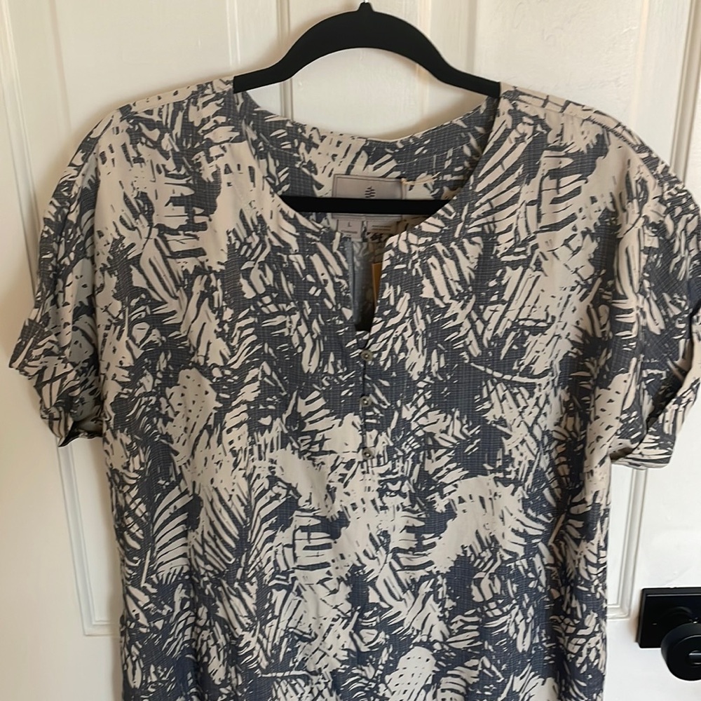 New with tags summer dress with pockets